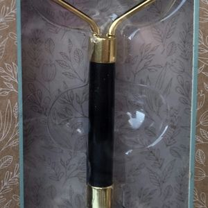 Natural Black Obsidian face roller massager.
